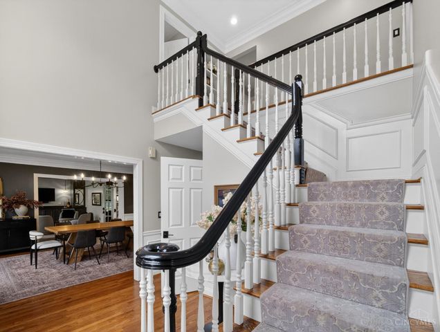 5090 Rollman Estates Drive, Amberley, OH 45236