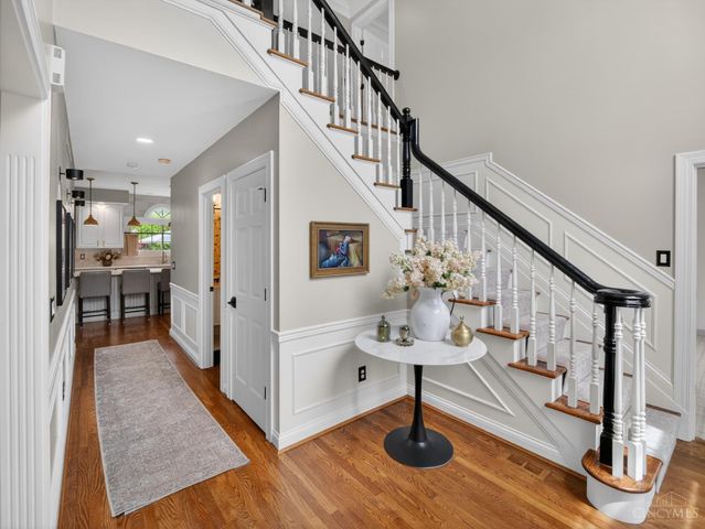 5090 Rollman Estates Drive, Amberley, OH 45236