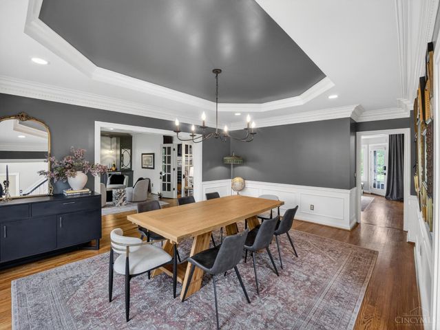5090 Rollman Estates Drive, Amberley, OH 45236