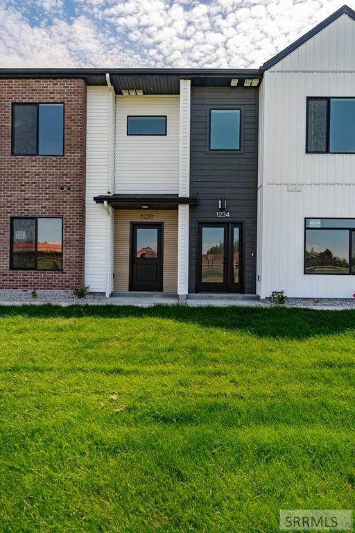 Image 60 of property listing at 1267 Meadow Edge Ct, Idaho Falls, ID 83402