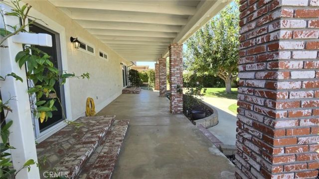 5837 W Avenue M2, Quartz Hill, CA 93536