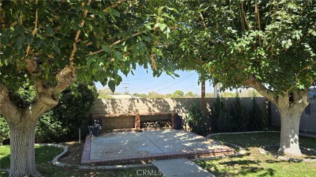 5837 W Avenue M2, Quartz Hill, CA 93536
