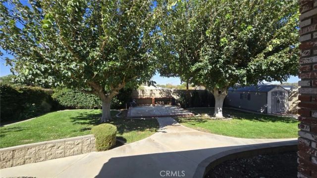 5837 W Avenue M2, Quartz Hill, CA 93536