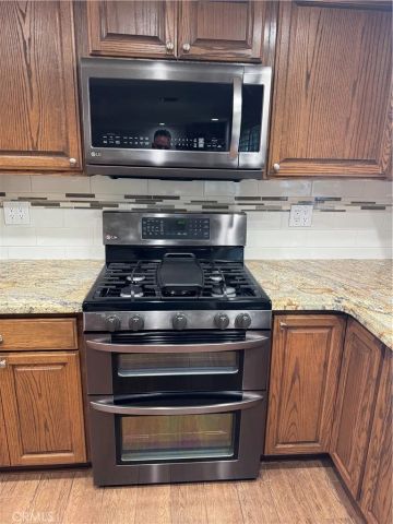 5837 W Avenue M2, Quartz Hill, CA 93536