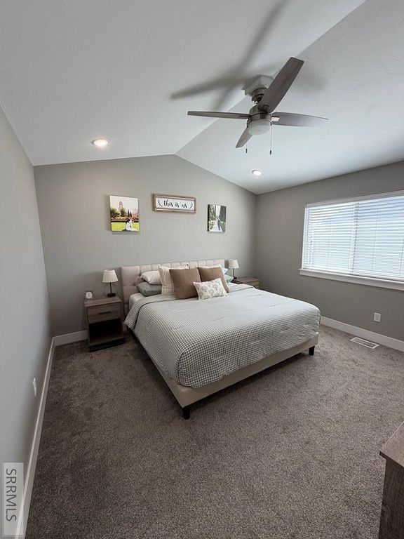 Image 19 of property listing at 10669 36th E, Idaho Falls, ID 83401