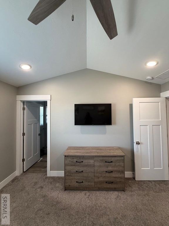 Image 21 of property listing at 10669 36th E, Idaho Falls, ID 83401