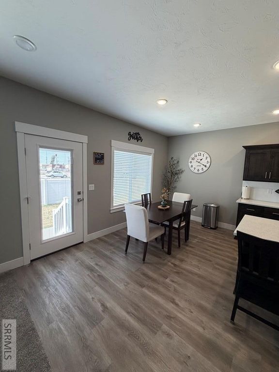 Image 9 of property listing at 10669 36th E, Idaho Falls, ID 83401