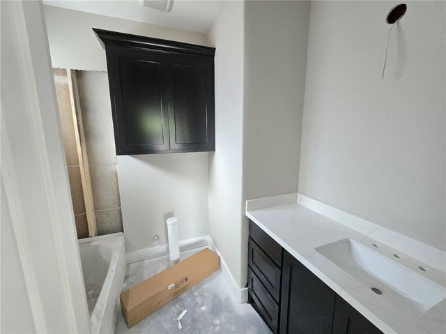 812 Churchill Street, College Station, TX 77840