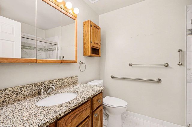 16985 Country Ridge Lane, Macomb Twp, MI 48044