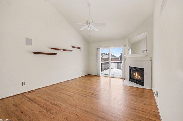 16985 Country Ridge Lane, Macomb Twp, MI 48044