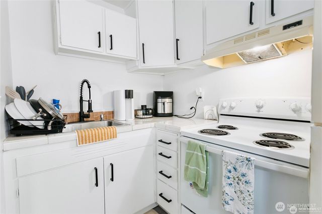 1405 Martin Luther King Jr Way, Tacoma, WA 98405