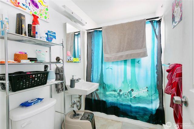 1405 Martin Luther King Jr Way, Tacoma, WA 98405