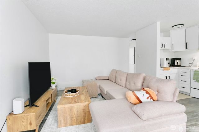 1405 Martin Luther King Jr Way, Tacoma, WA 98405