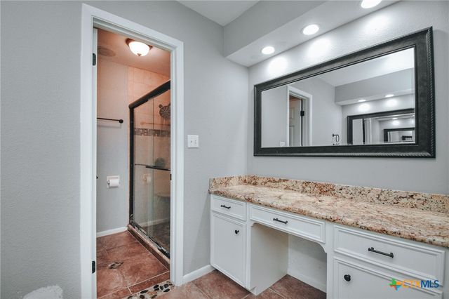 115 Santa Fe, Victoria, TX 77904