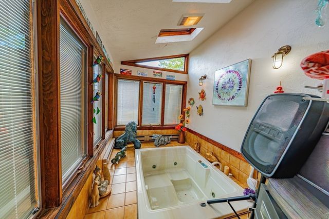 257 Ashby State Rd, Fitchburg, MA 01420