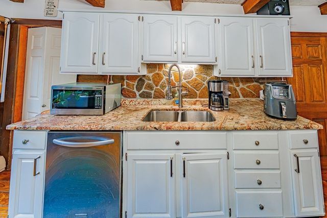 257 Ashby State Rd, Fitchburg, MA 01420