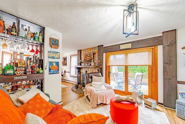 257 Ashby State Rd, Fitchburg, MA 01420