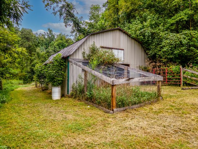 2451 Dog Trot Road, Frenchburg, KY 40322
