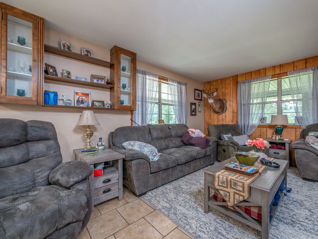 2451 Dog Trot Road, Frenchburg, KY 40322