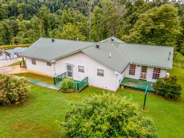 2451 Dog Trot Road, Frenchburg, KY 40322