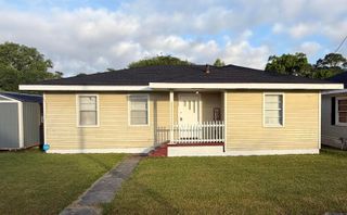 292 St Louis St, Raceland, LA 70394