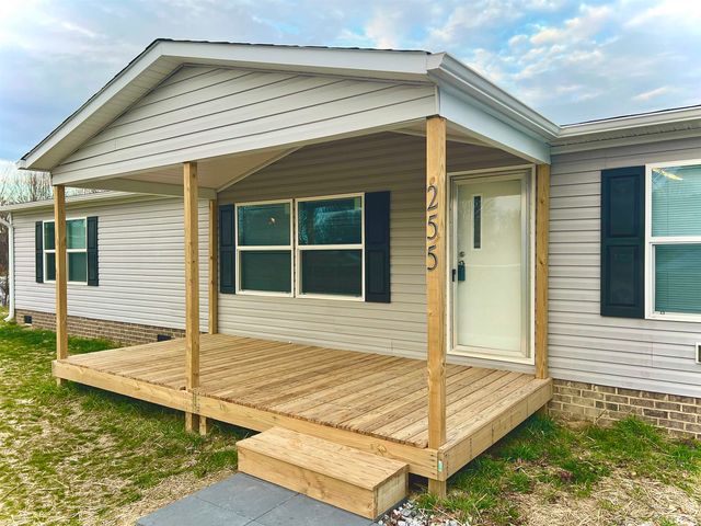 255 Arena Park Drive, Inman, SC 29349