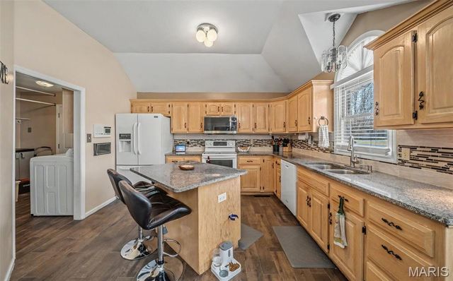 1312 Woodspice Trail, Lebanon, MO 65536