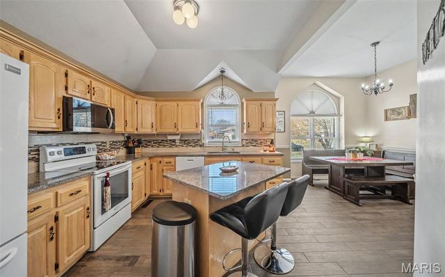 1312 Woodspice Trail, Lebanon, MO 65536