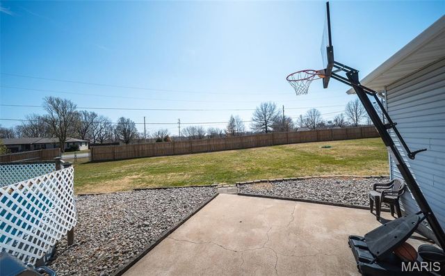 1312 Woodspice Trail, Lebanon, MO 65536