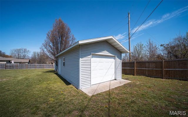 1312 Woodspice Trail, Lebanon, MO 65536