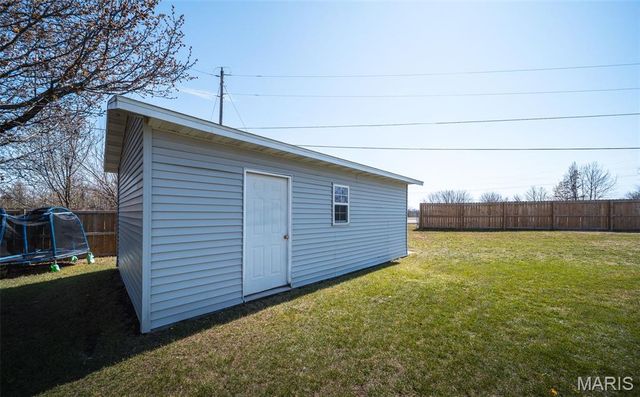 1312 Woodspice Trail, Lebanon, MO 65536