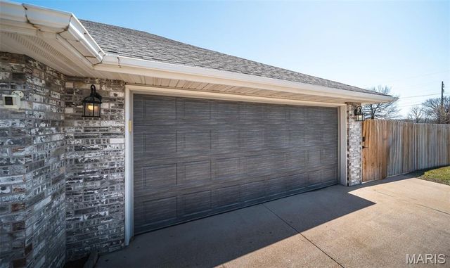 1312 Woodspice Trail, Lebanon, MO 65536