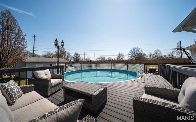 1312 Woodspice Trail, Lebanon, MO 65536