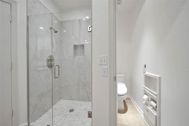 3330 Knollcrest Lane, Pearland, TX 77584