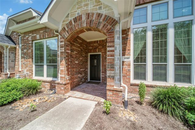 3330 Knollcrest Lane, Pearland, TX 77584