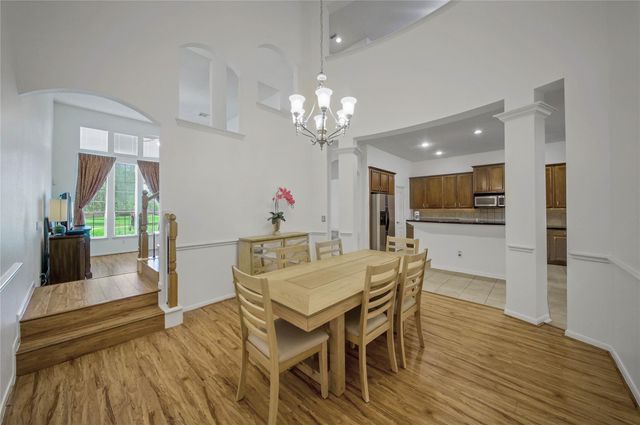 3330 Knollcrest Lane, Pearland, TX 77584