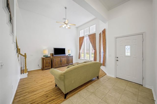 3330 Knollcrest Lane, Pearland, TX 77584