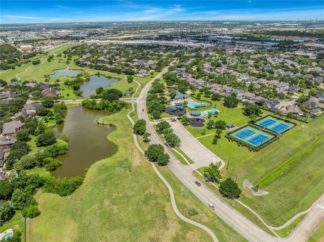 3330 Knollcrest Lane, Pearland, TX 77584