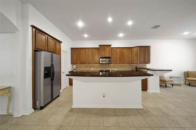 3330 Knollcrest Lane, Pearland, TX 77584