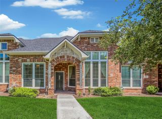 3330 Knollcrest Lane, Pearland, TX 77584