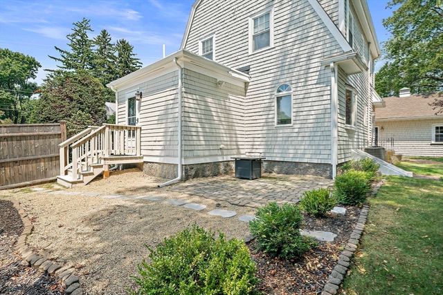 3 Moreland Road, Quincy, MA 02169