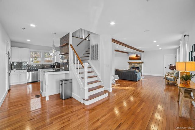 14 Mark Mead Road, Cross River, NY 10518