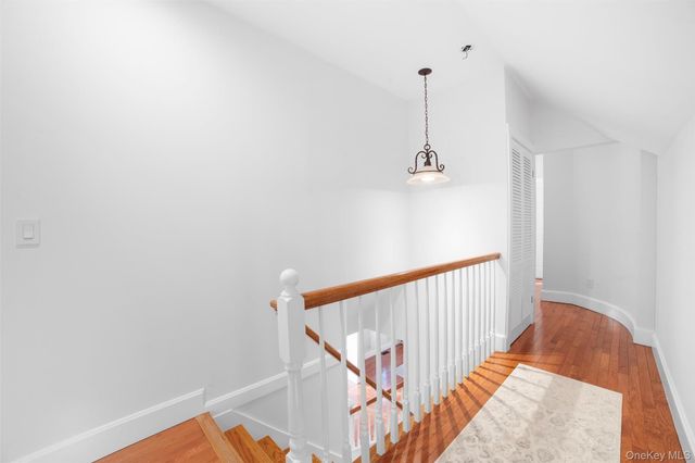 14 Mark Mead Road, Cross River, NY 10518