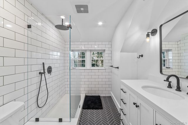 14 Mark Mead Road, Cross River, NY 10518