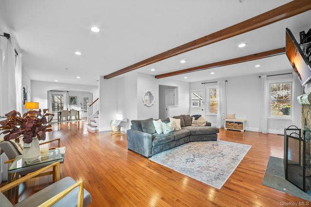 14 Mark Mead Road, Cross River, NY 10518