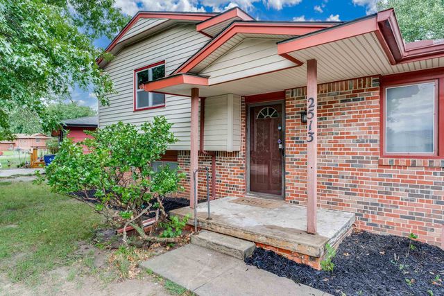 2513 N Bleckley Dr, Wichita, KS 67220