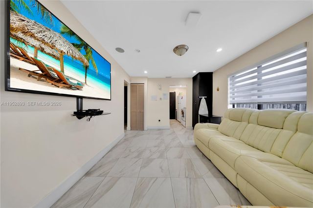 458 E 20th Street, Hialeah, FL 33013