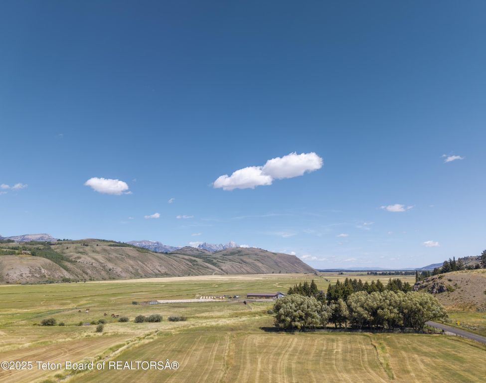 1000 N SPRING GULCH Road, Jackson, WY 83001