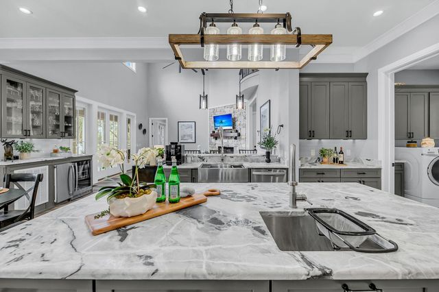 1358 Polly Point Road, Wadmalaw Island, SC 29487