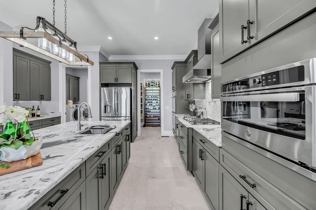 1358 Polly Point Road, Wadmalaw Island, SC 29487